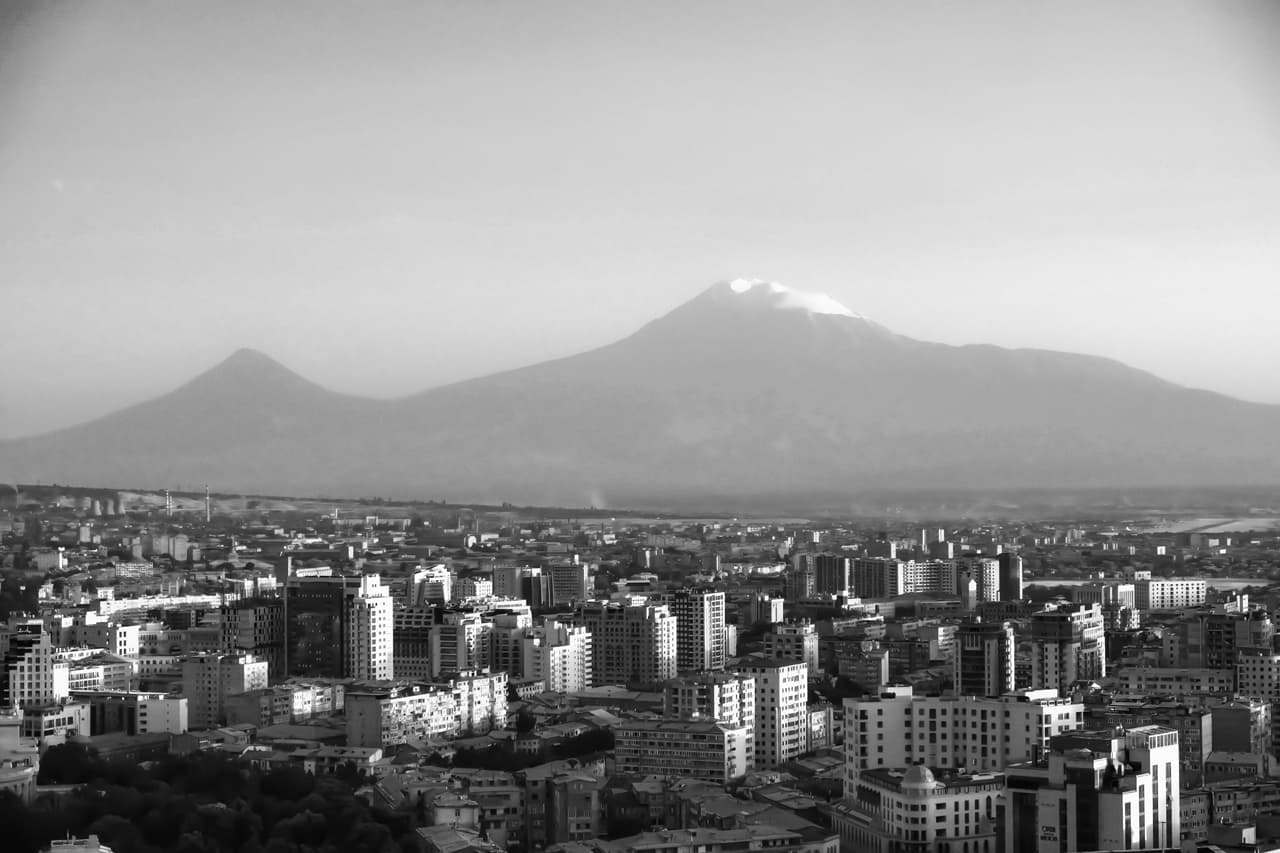 Երևան և Արարատ